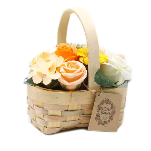 bouquet-laranja-medio-em-cesto-de-vime
