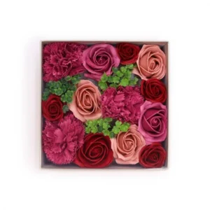 caixa-quadrada-rosas-vintage